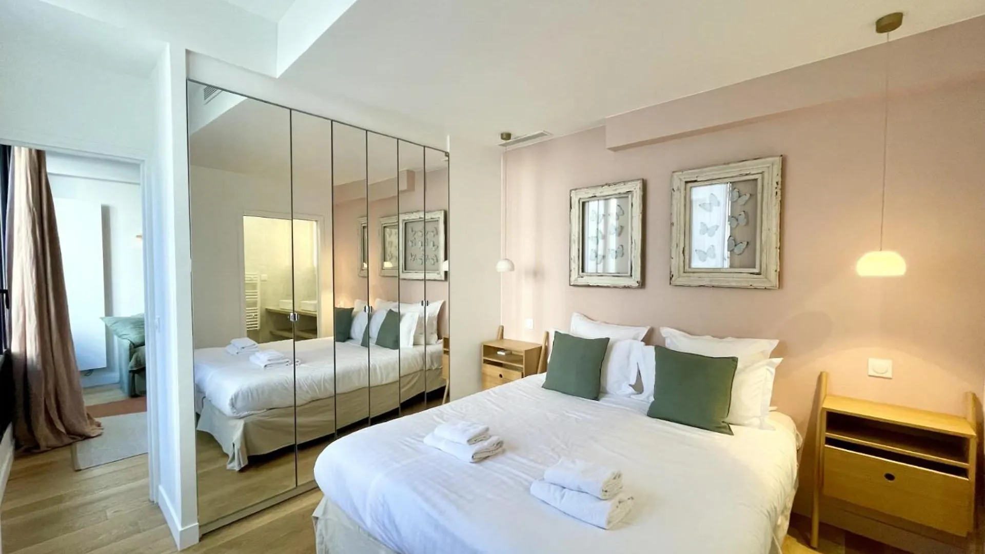 211058 - Appartement 4 personnes à Paris 0*,  França