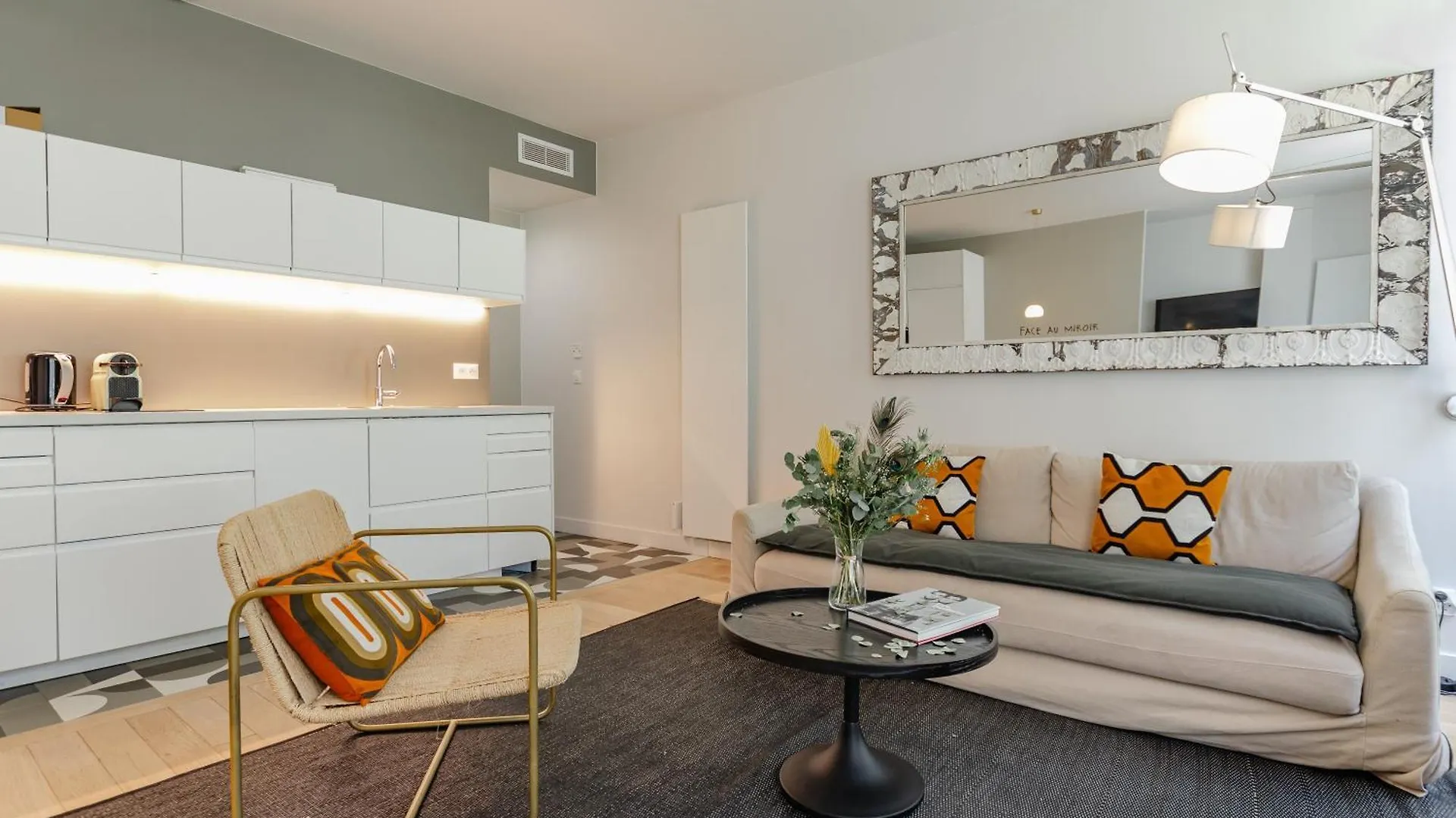 Lägenhet Parisian Home L Marais Frankrike